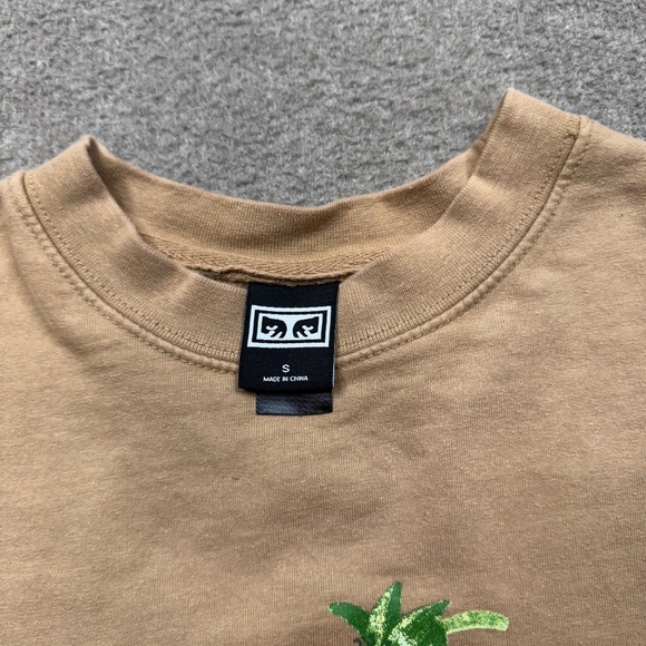 Obey Womens Sweater Brown Small Long Sleeve Pullover Strawberry Streetwe… - Picture 7 of 7